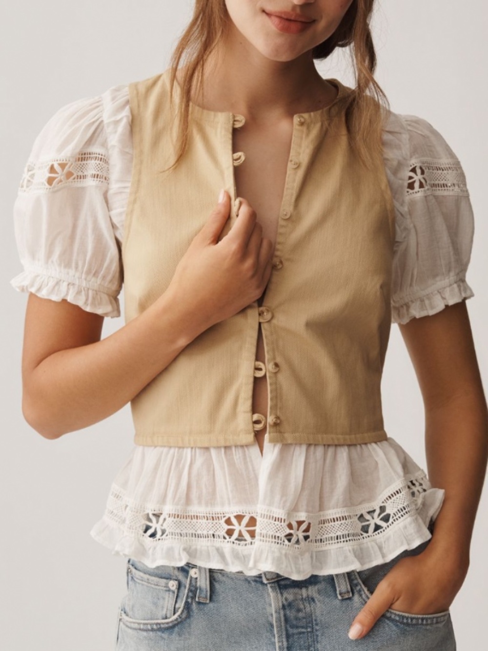 Anthropologie Puff-Sleeve Tan/White Lace Twofer Vest and Blouse Top Size Medium